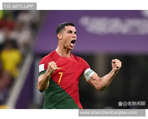 足球明星们的甜蜜瞬间亲吻时刻精彩图片合集